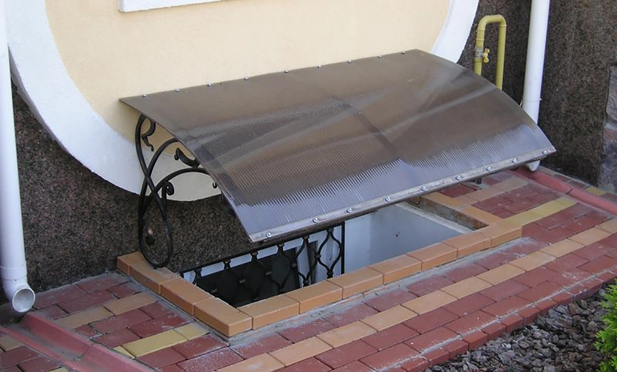 window well repair in Vaughan 